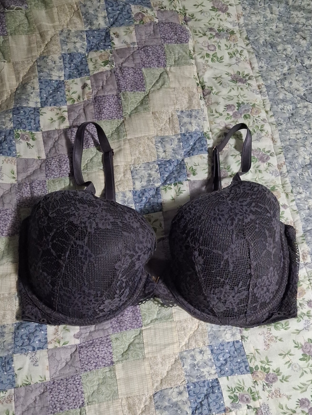 Like New Victoria's Secret Lined Demi Double bra  Dream Angels collection